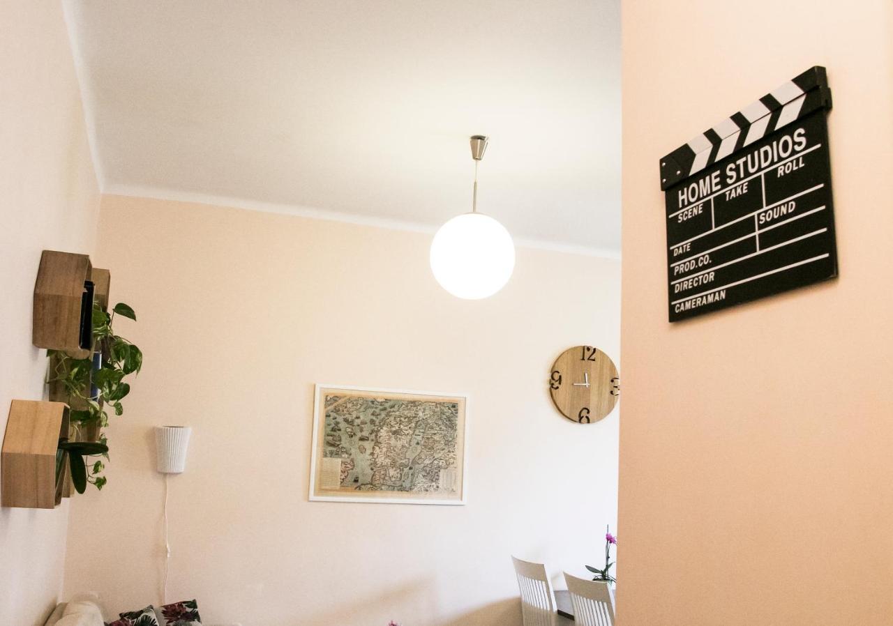 Old Town Apartment Klaipeda Bagian luar foto